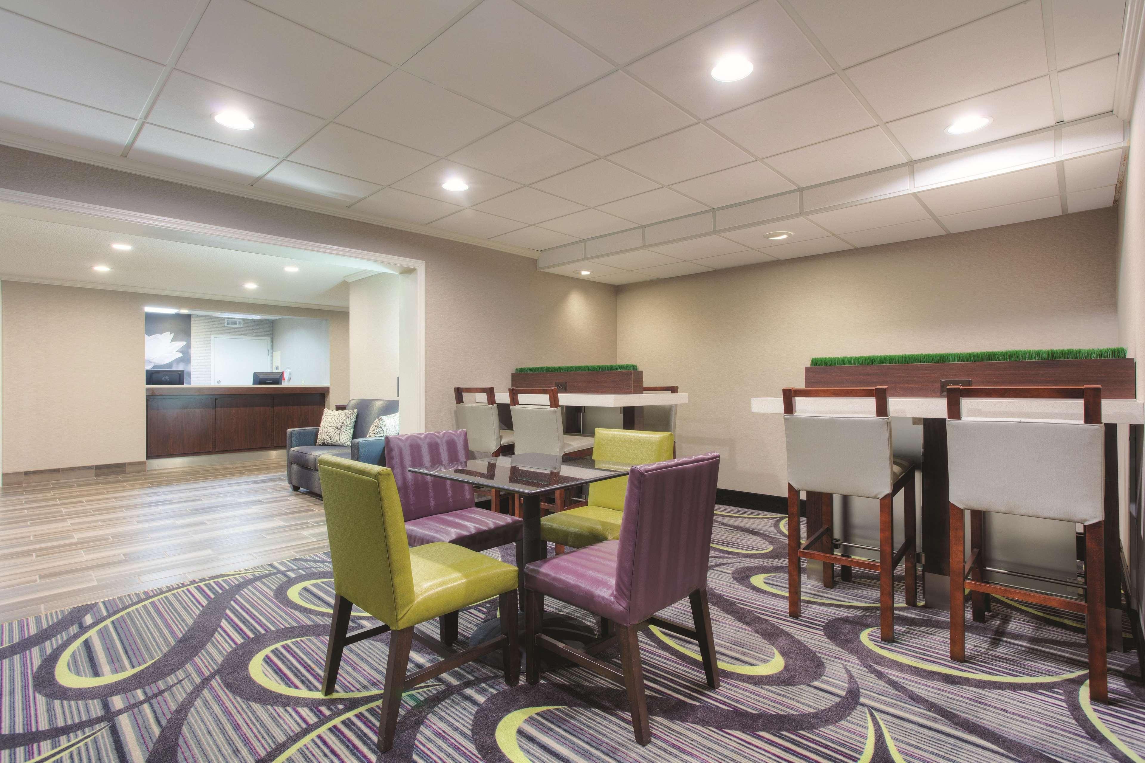 Готель La Quinta By Wyndham Atlanta Розвелл Екстер'єр фото