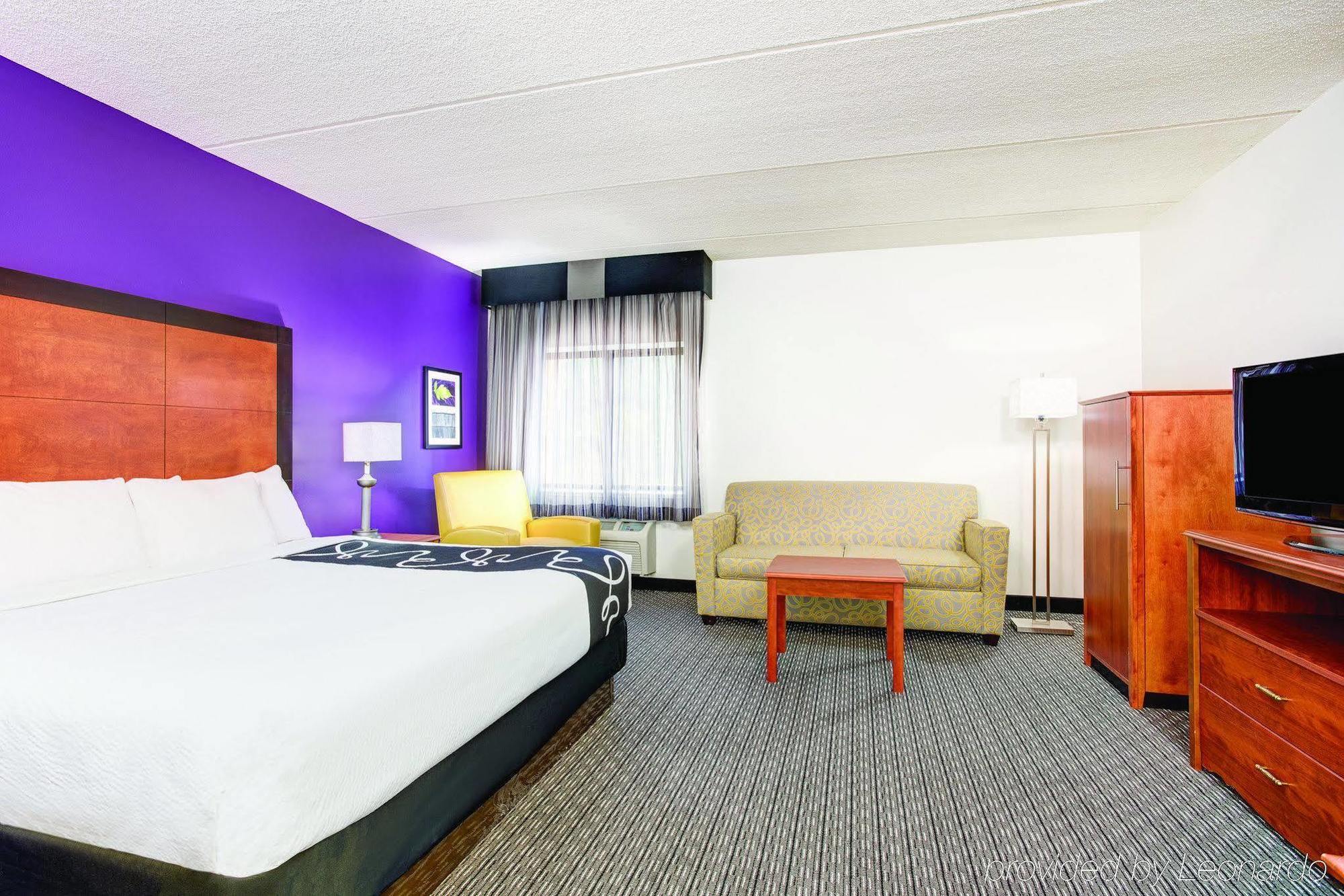 Готель La Quinta By Wyndham Atlanta Розвелл Екстер'єр фото
